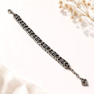 Vintage Silver Tone Heart Link Bracelet With Extender Chain